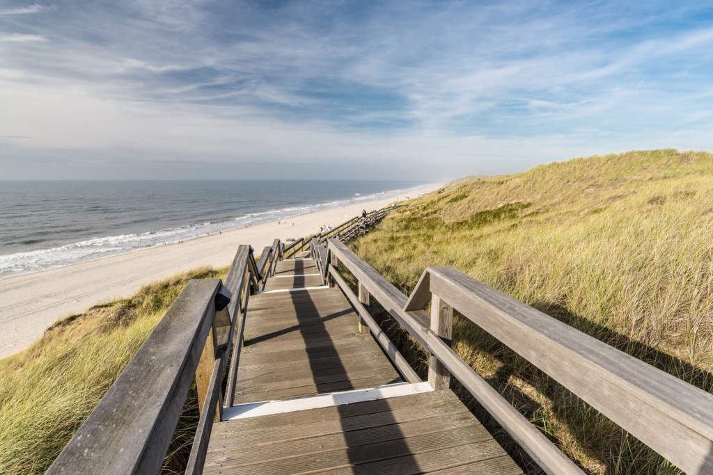 Die Strandtreppe bei Wenningstedt - Foto Dominik-Täuber-Sylt Marketing